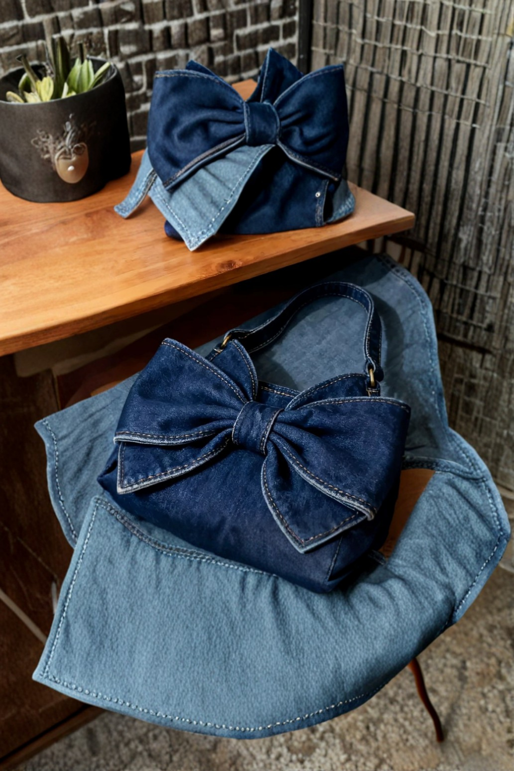Anika | Borsa Retro con Fiocco