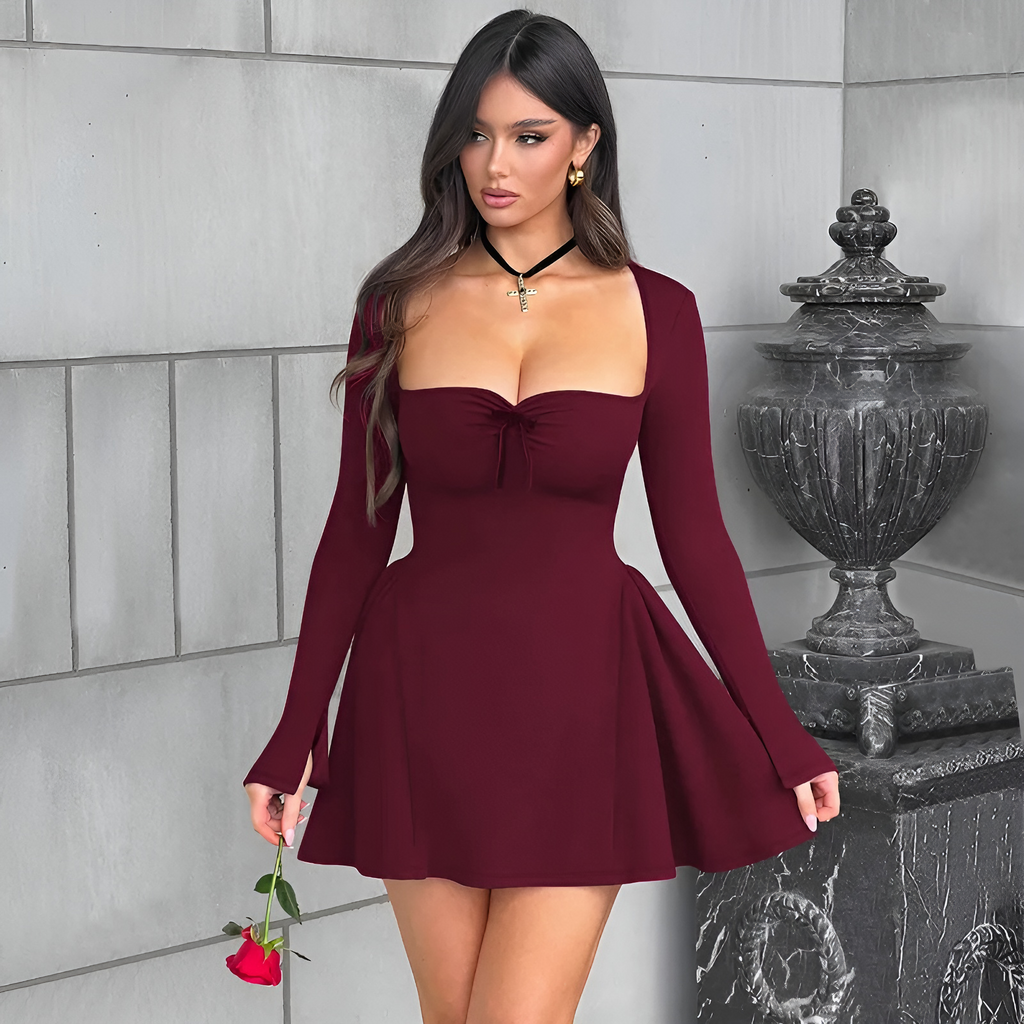 Miniabito Maniche Lunghe – Scollo Quadrato Linea A