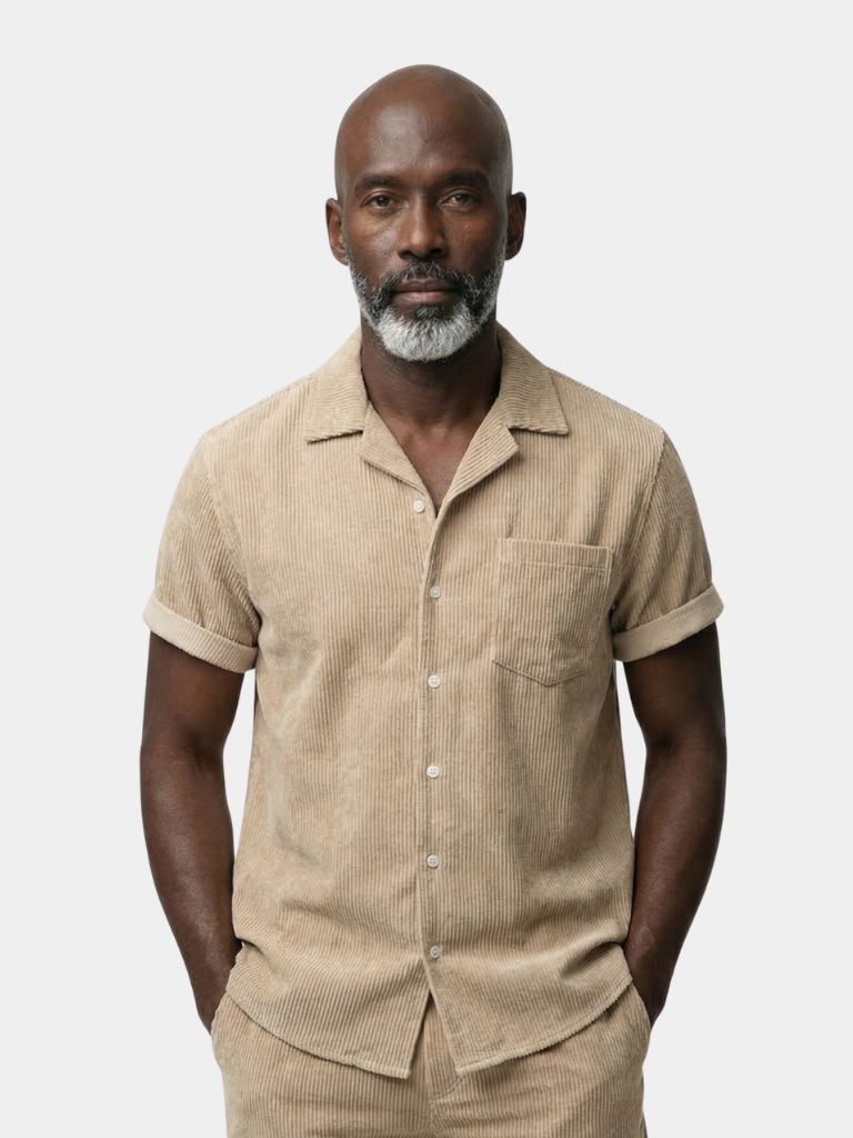 Set Estivo in Velluto a Corda con Pantaloni Corti e Camicia