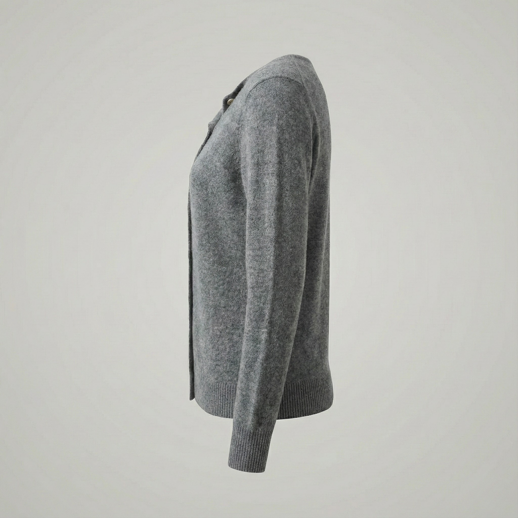 Nova™ | Maglione Asimmetrico in Cashmere con Bottoni Laterali