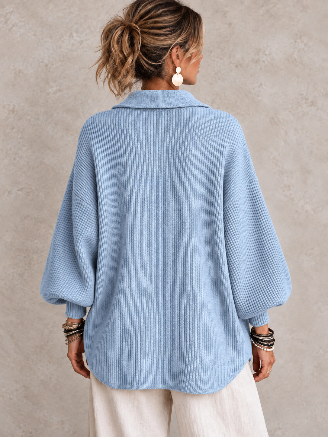Cardigan oversize con colletto e grandi bottoni metallici