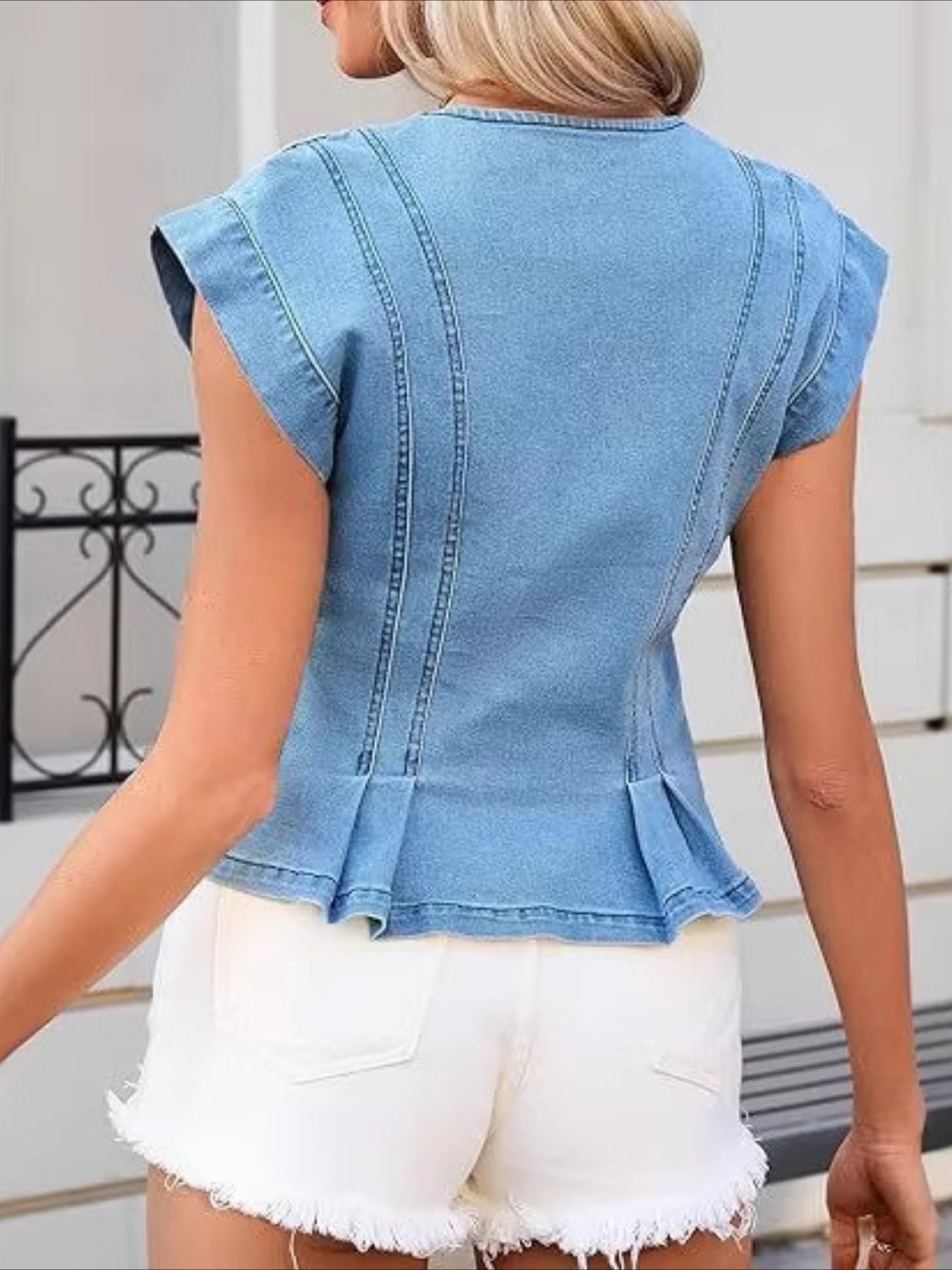 Viera | Top in Denim con Scollatura a V