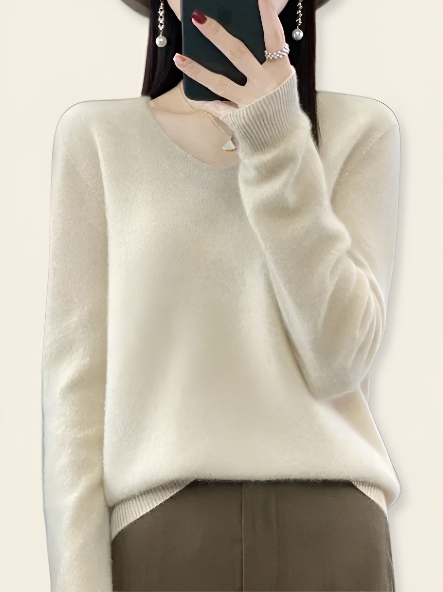 Beatrice™ | Maglione in Lana Merino con Scollo a V