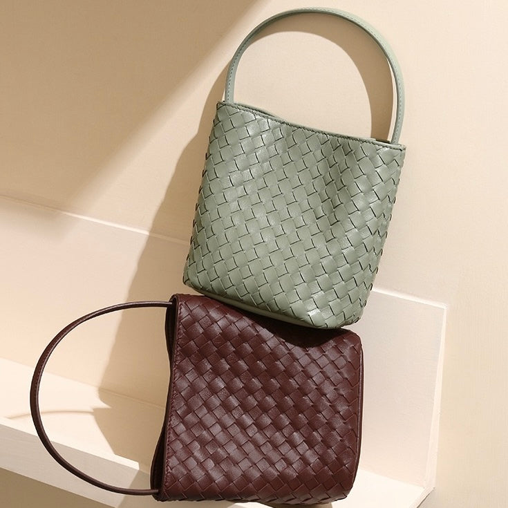 Handmade Women's Genuine Sheepskin Retro Woven Bucket Bag