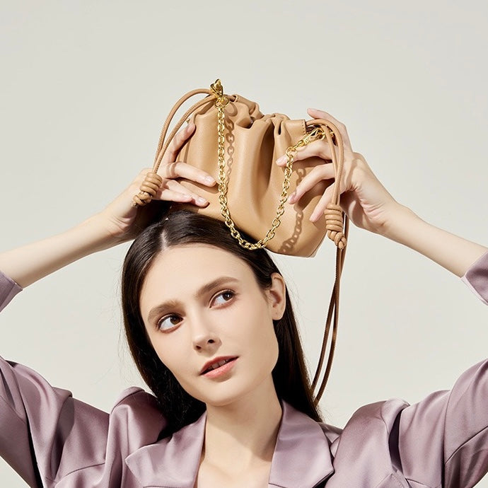 Chic Women's Genuine Leather Cloud Bag with Detachable Chain