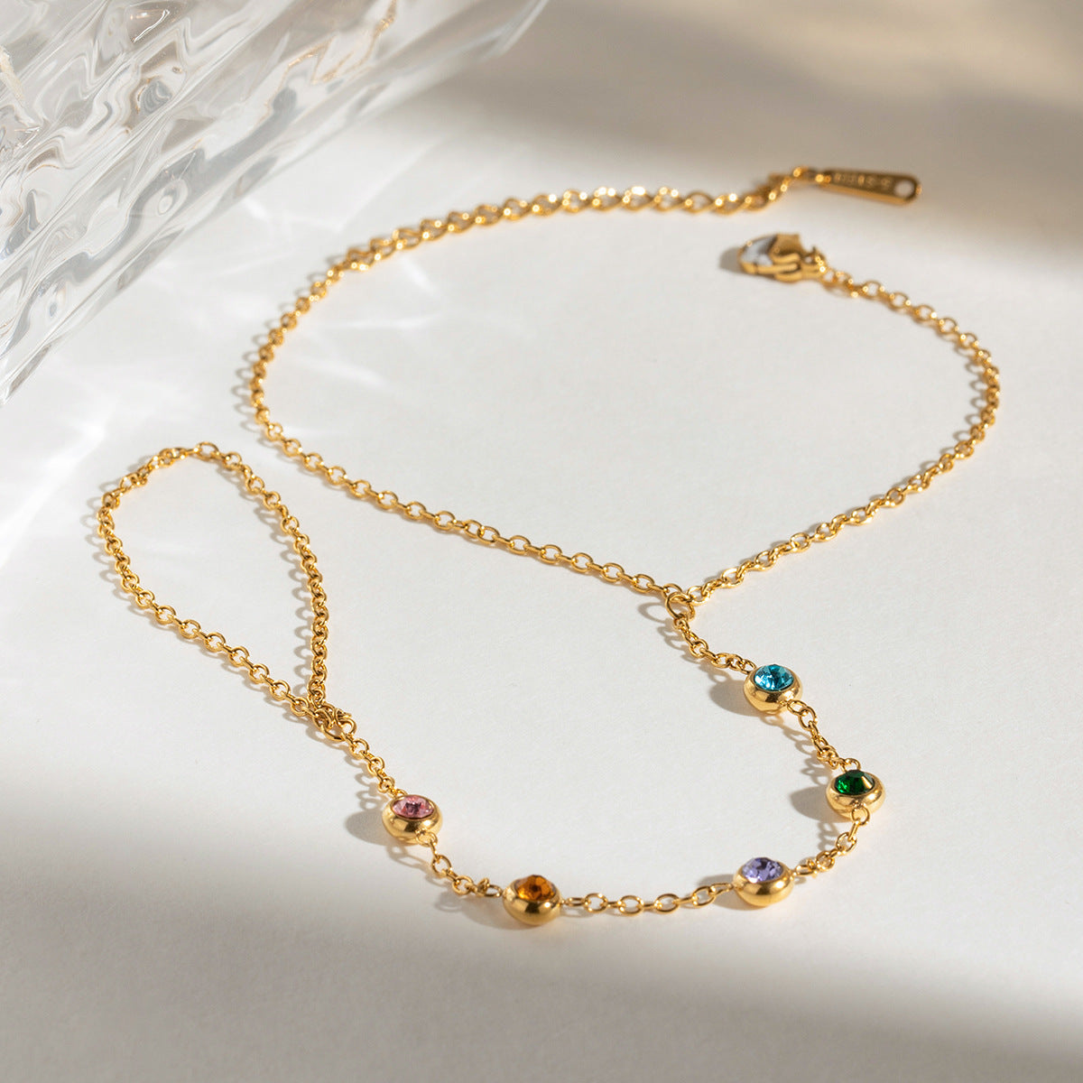 Minimalist Bracelet Inlaid with Colored Diamonds