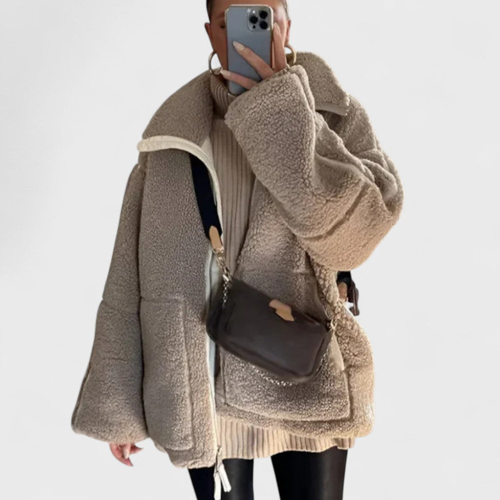 Kaja - Morbido cappotto di peluche