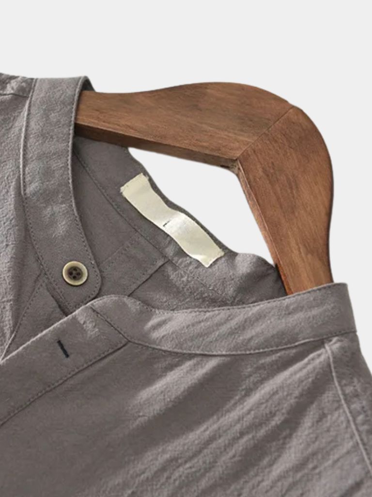 Camicia in Lino Essenziale con Maniche Corte