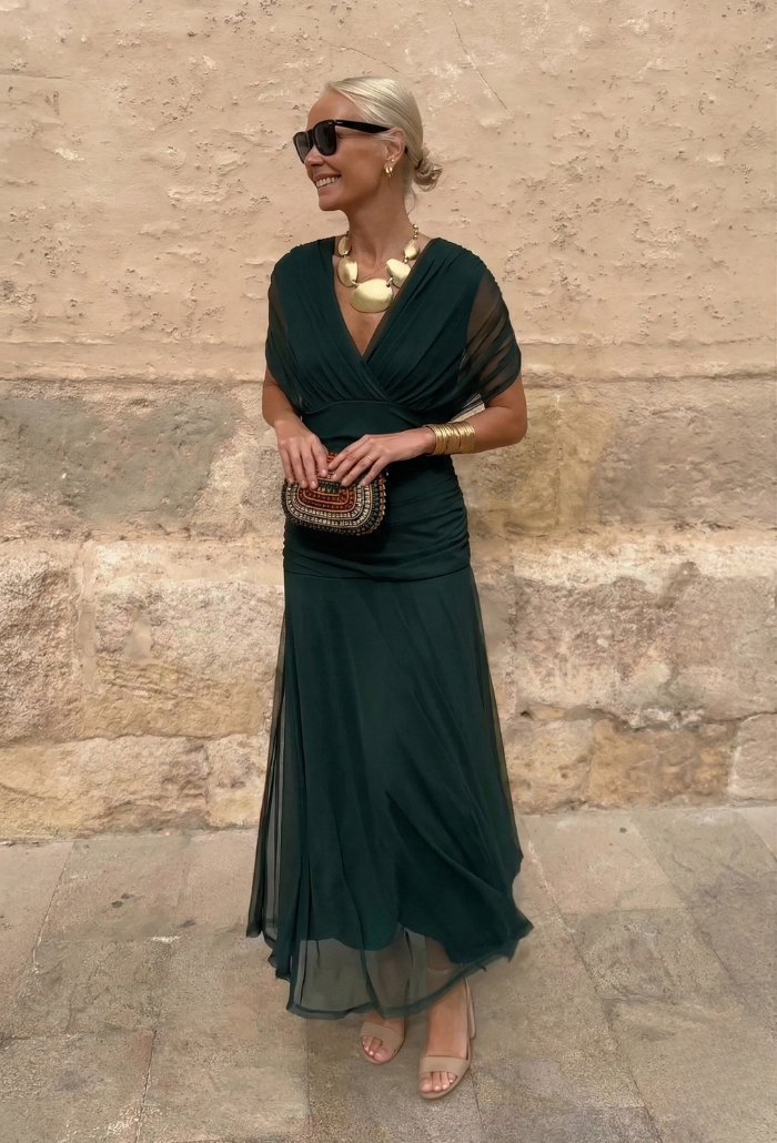 Luisa | Abito lungo elegante con scollo a V che valorizza la silhouette