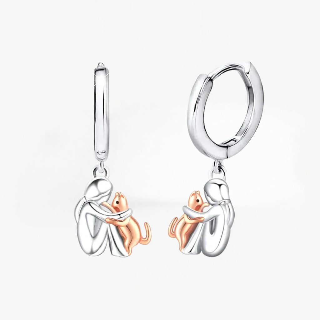Aria & Lily | Orecchini Abbraccio con Gatto (Chiusura Tonda)